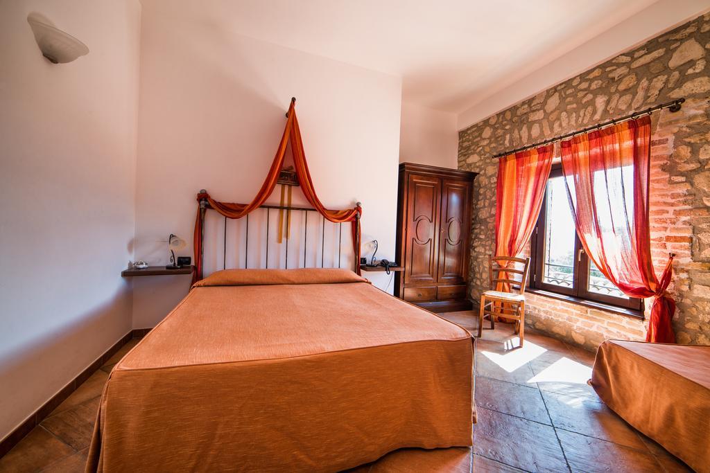 Principe Di Aragona Villa Bilik gambar