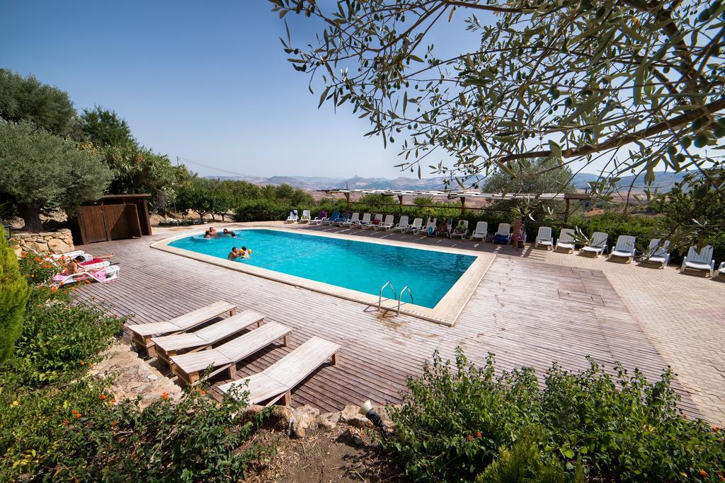 Principe Di Aragona Villa Luaran gambar